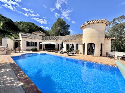 Villa 194, Private Villa with pool
